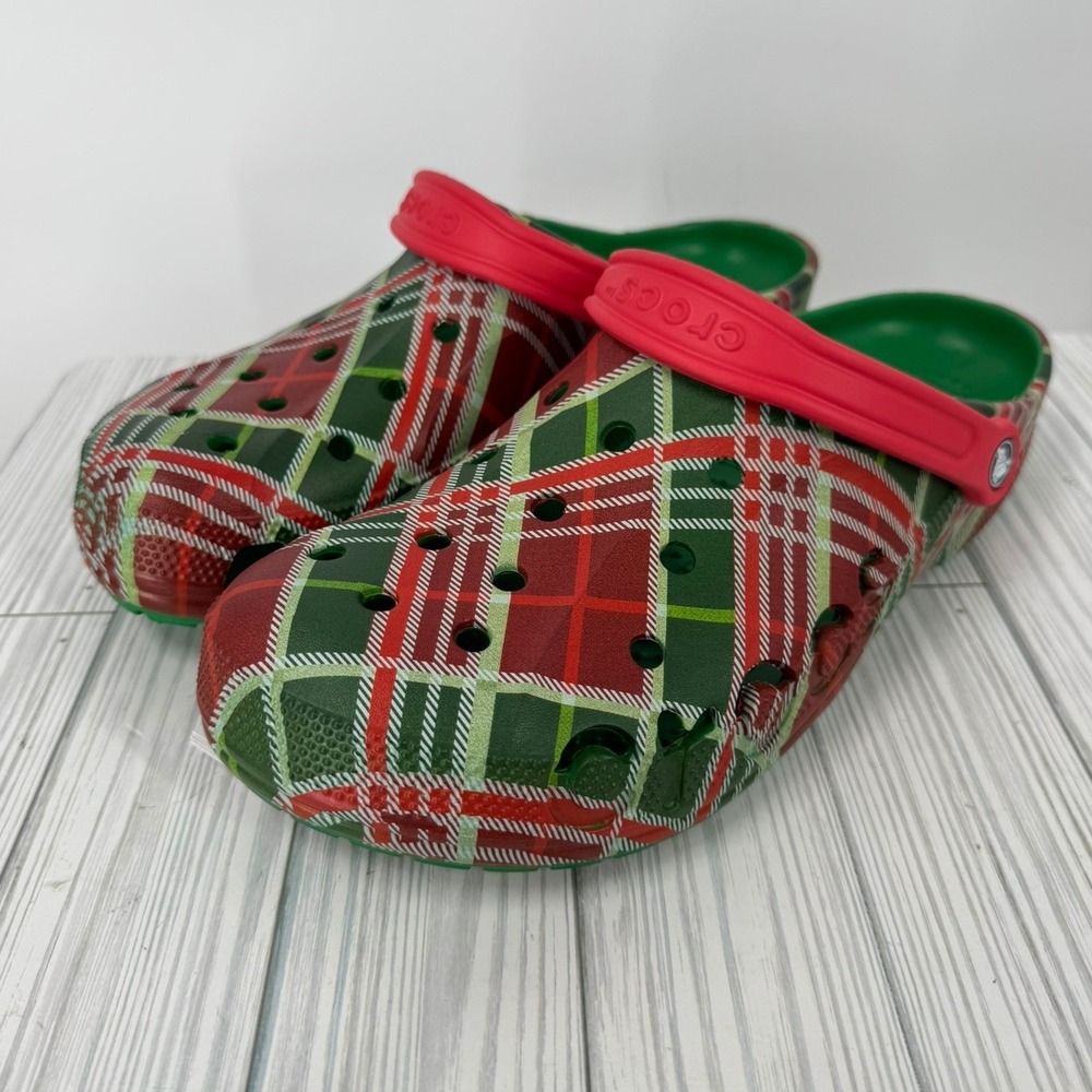 Crocs Baya Holiday Plaid Clogs Size 13 Men Christmas Red Green Comfort Sandals